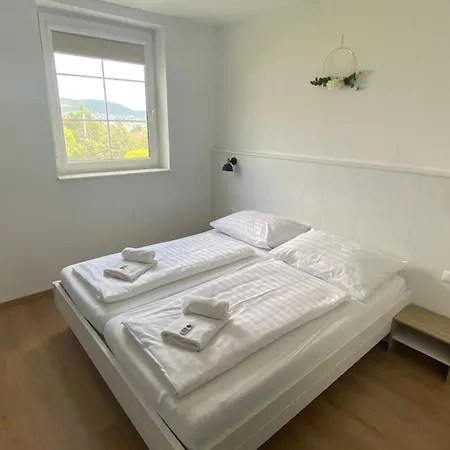 Szivarvany Vendeghaz